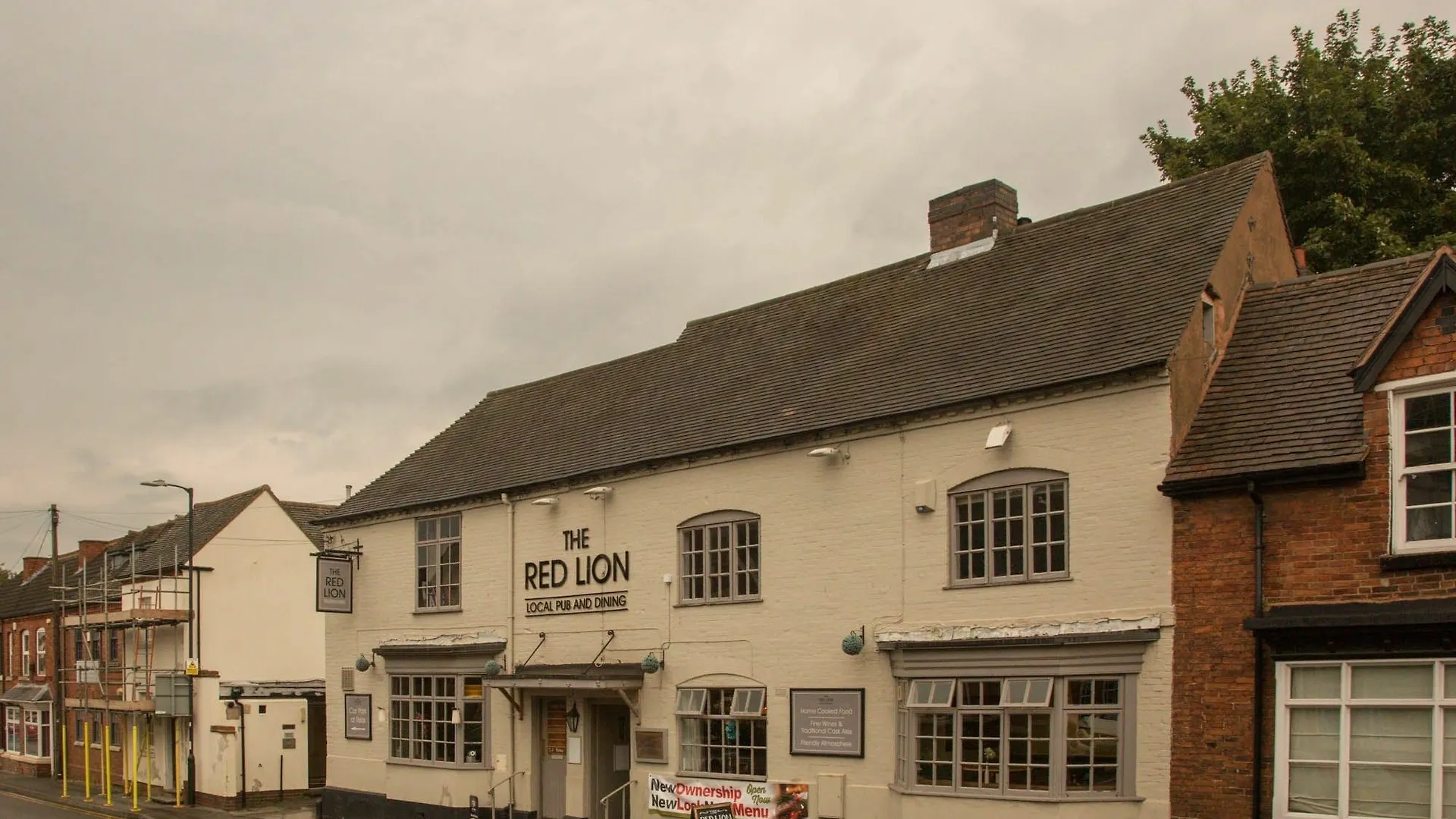 The Red Lion Coleshill Hotel